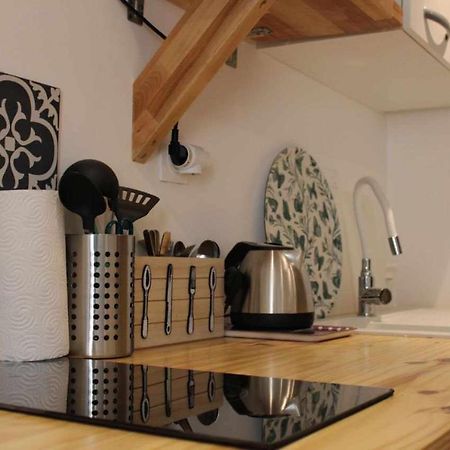 Logement Le Gabian Ampus ภายนอก รูปภาพ