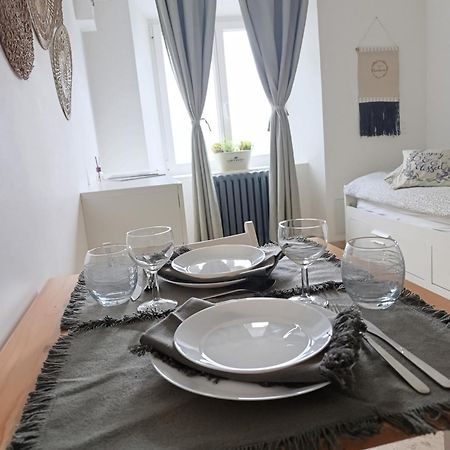 Logement Le Gabian Ampus ภายนอก รูปภาพ